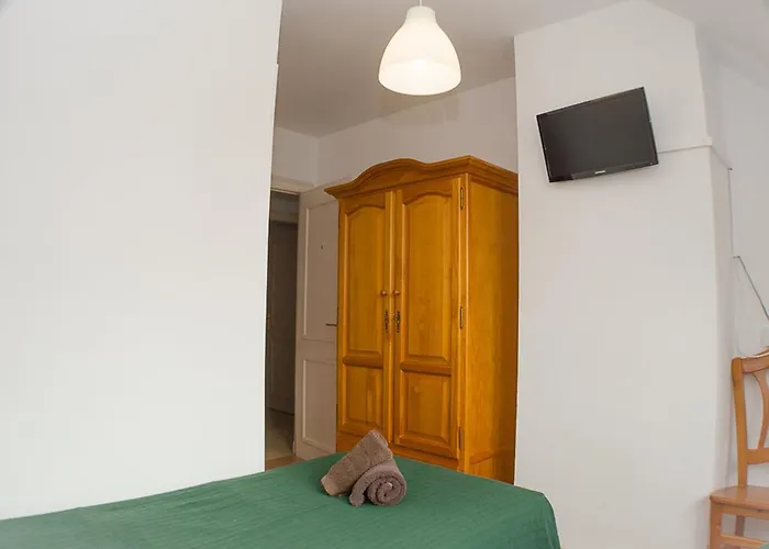 Calatravos بيت ضيافة